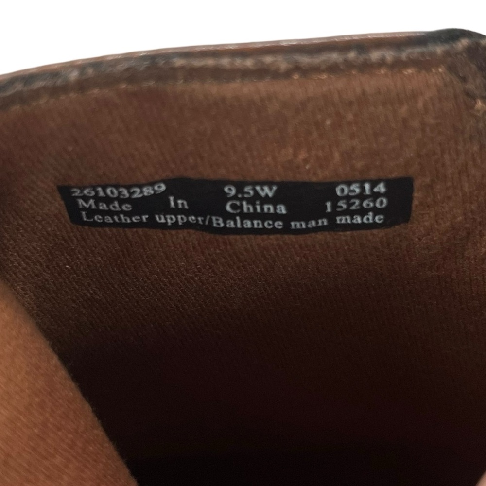 Clarks Women 9.5W Malia Hawthorn Brown Leather Side Zip‎ Ankle Boot - Picture 13 of 13